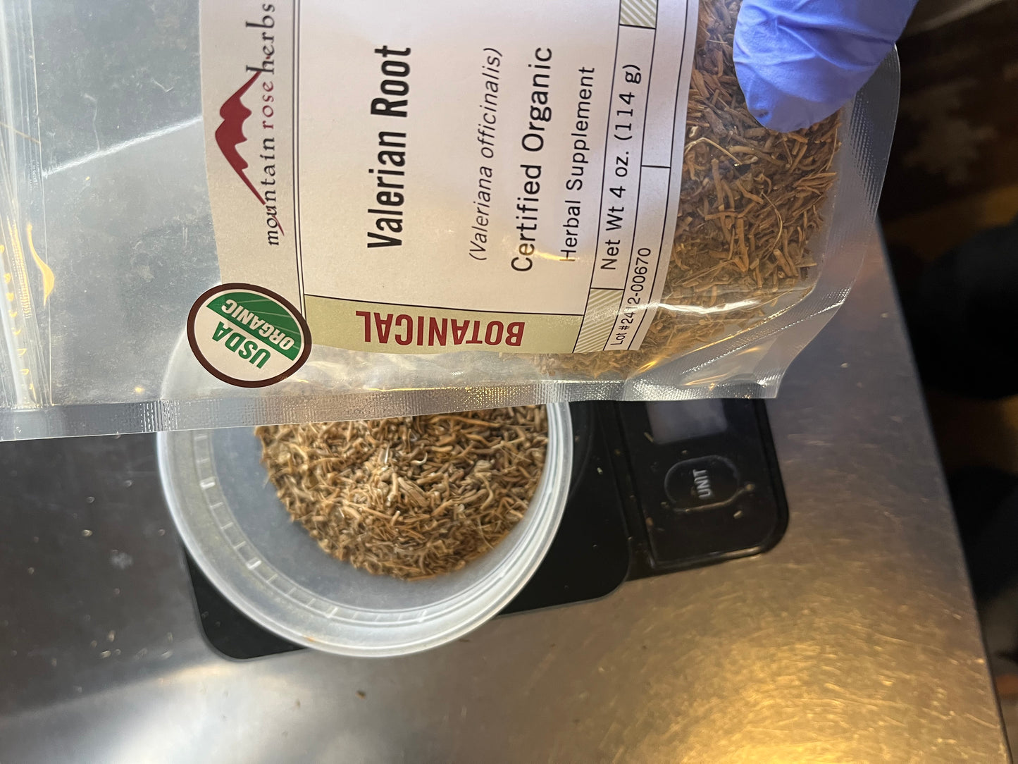 Slumber Brew – Chamomile & Lemon Balm Sleep Tea for Stress and Rest